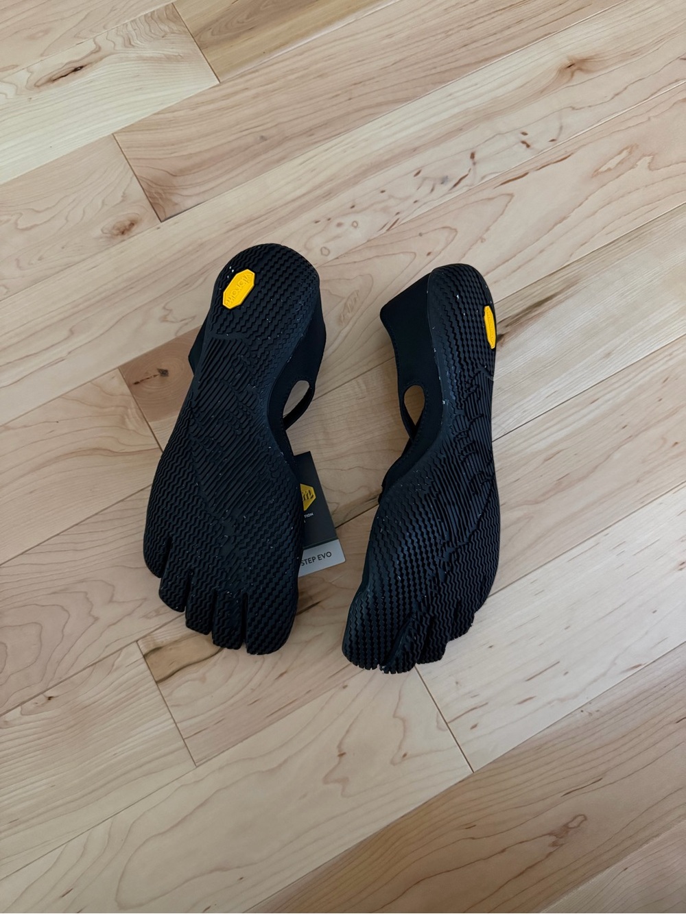 Vibram Womenms Black FiveFinger V-SOUL (Women’s EU 39) - Picture 5 of 9